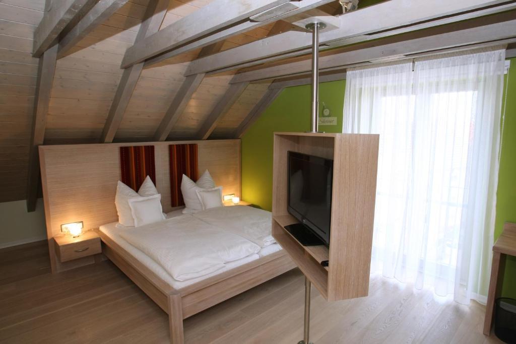 Rothweinhotel Wiesenbronn 部屋 写真